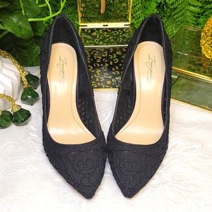 EUC!!! Imagine by Vince Camuto, Olivia, Embroidered,Macrame, Lace Pumps Size 7.5